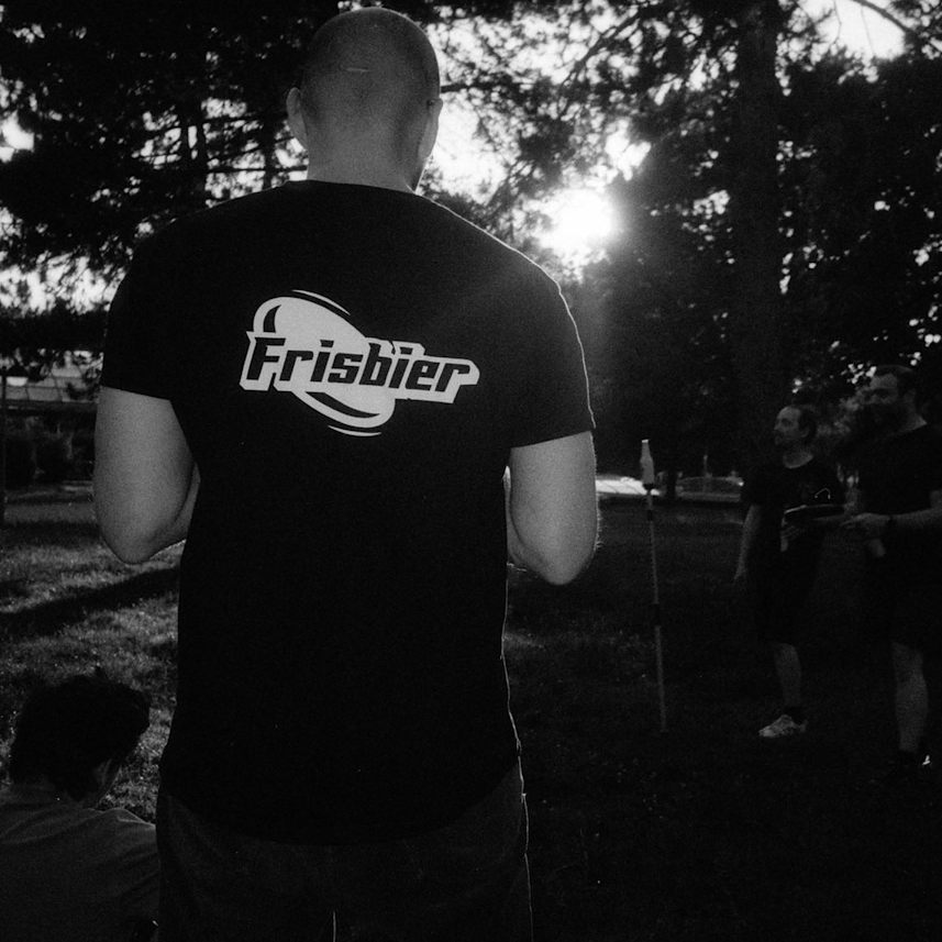Frisbee Shirt von Frisbier 3 Frisbee Shirt von Frisbier Rückansicht 3